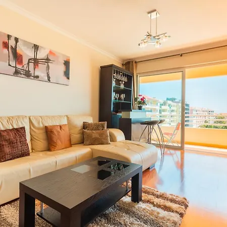 Flh Park With Pool * Funchal (Madeira)