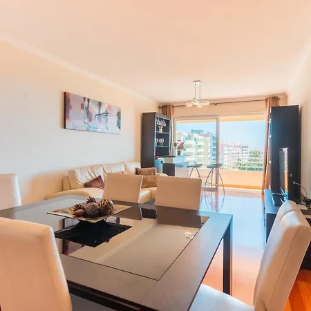 Flh Park With Pool * Funchal (Madeira)