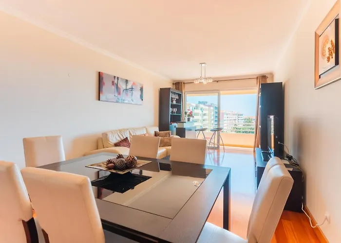 Flh Park With Pool * Funchal (Madeira)